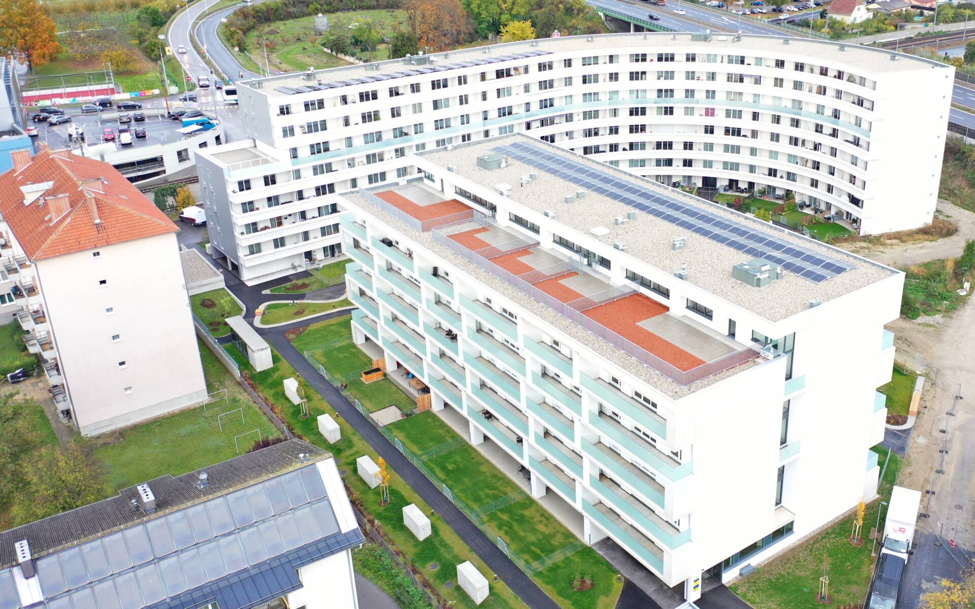 Neubau der Wohnhausanlage Weinzierl Xlll B in Krems durch Bauunternehmen Schubrig Krems.